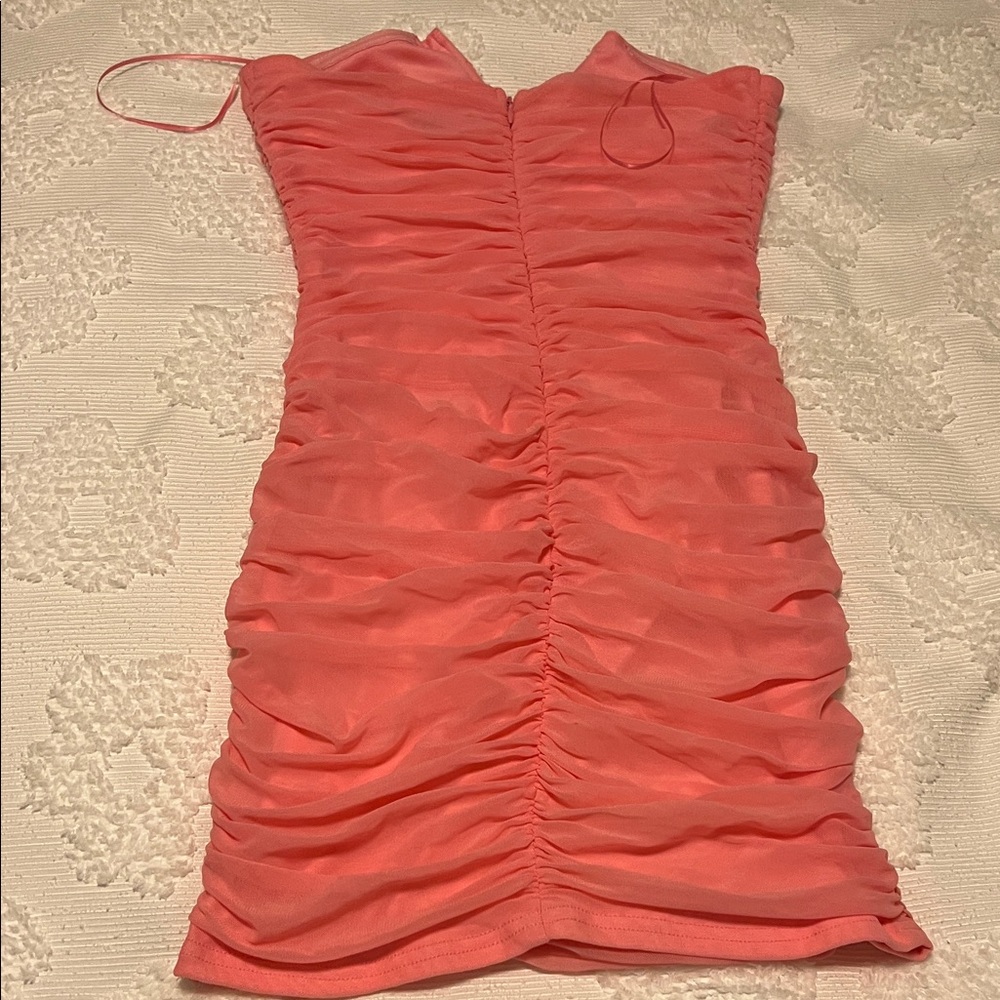 Mini dresses - Picture 7 of 7